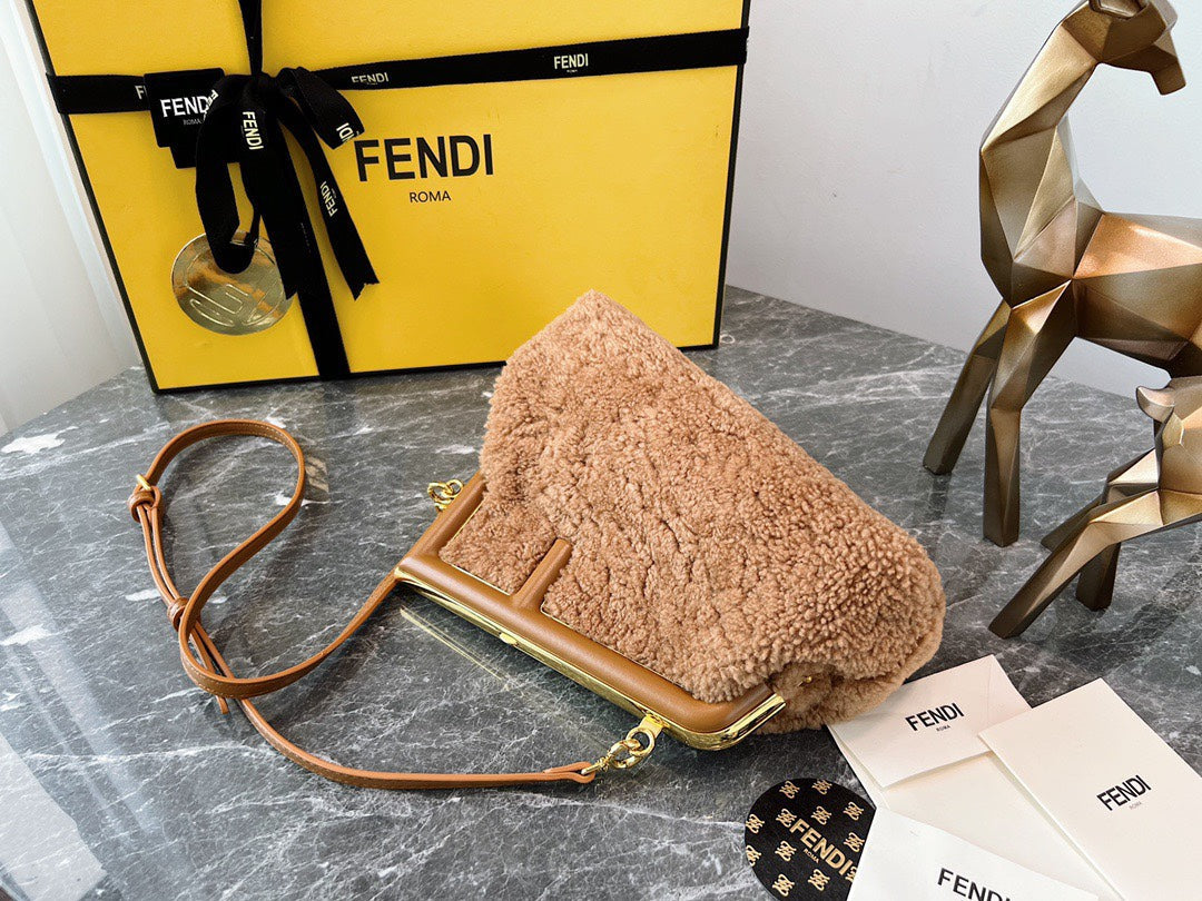 Fendi 37