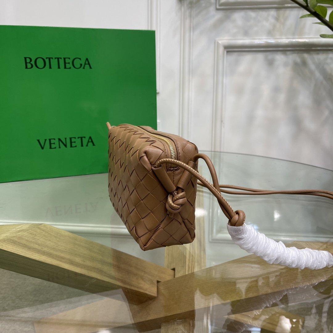 Bottega Veneta