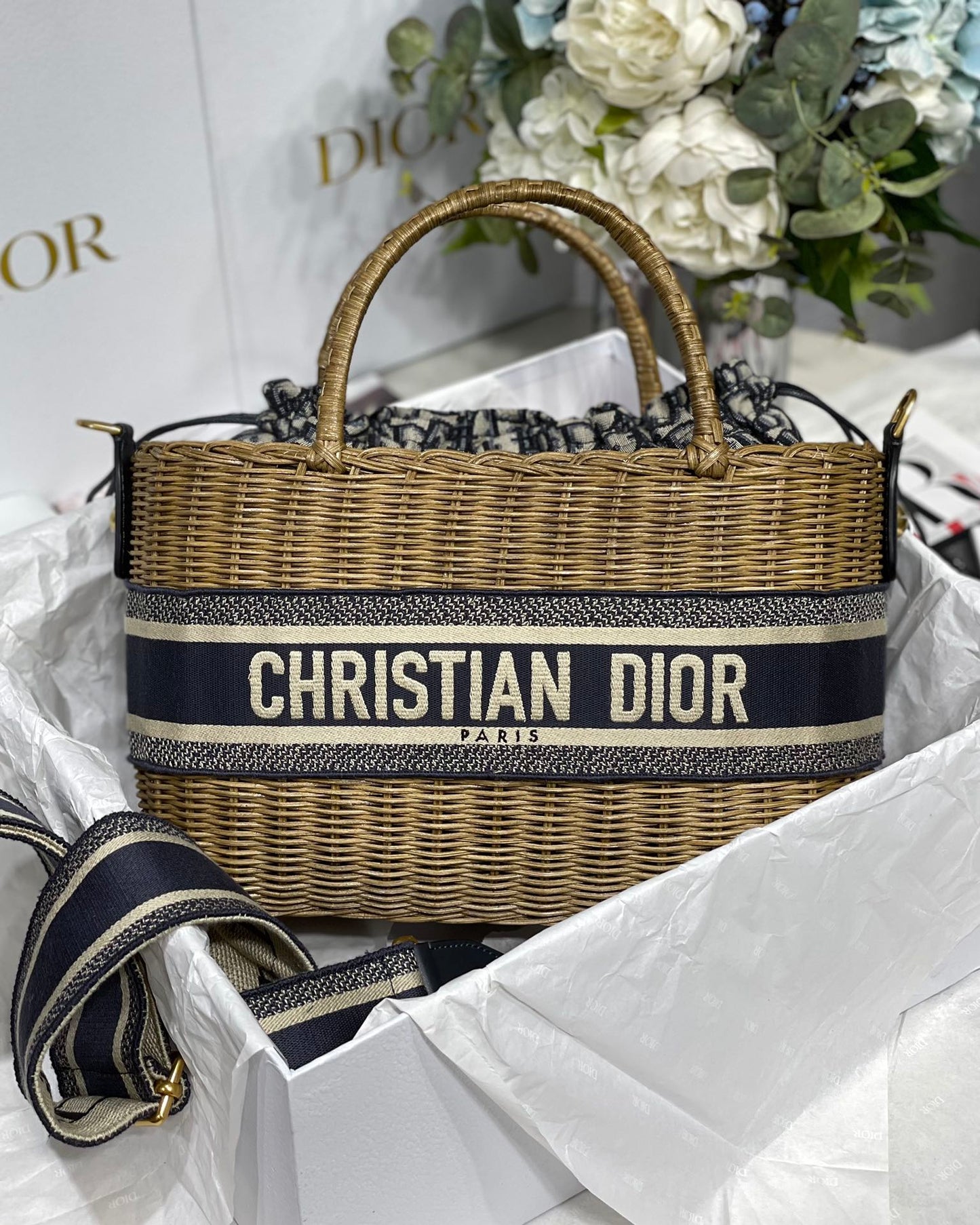 Dior