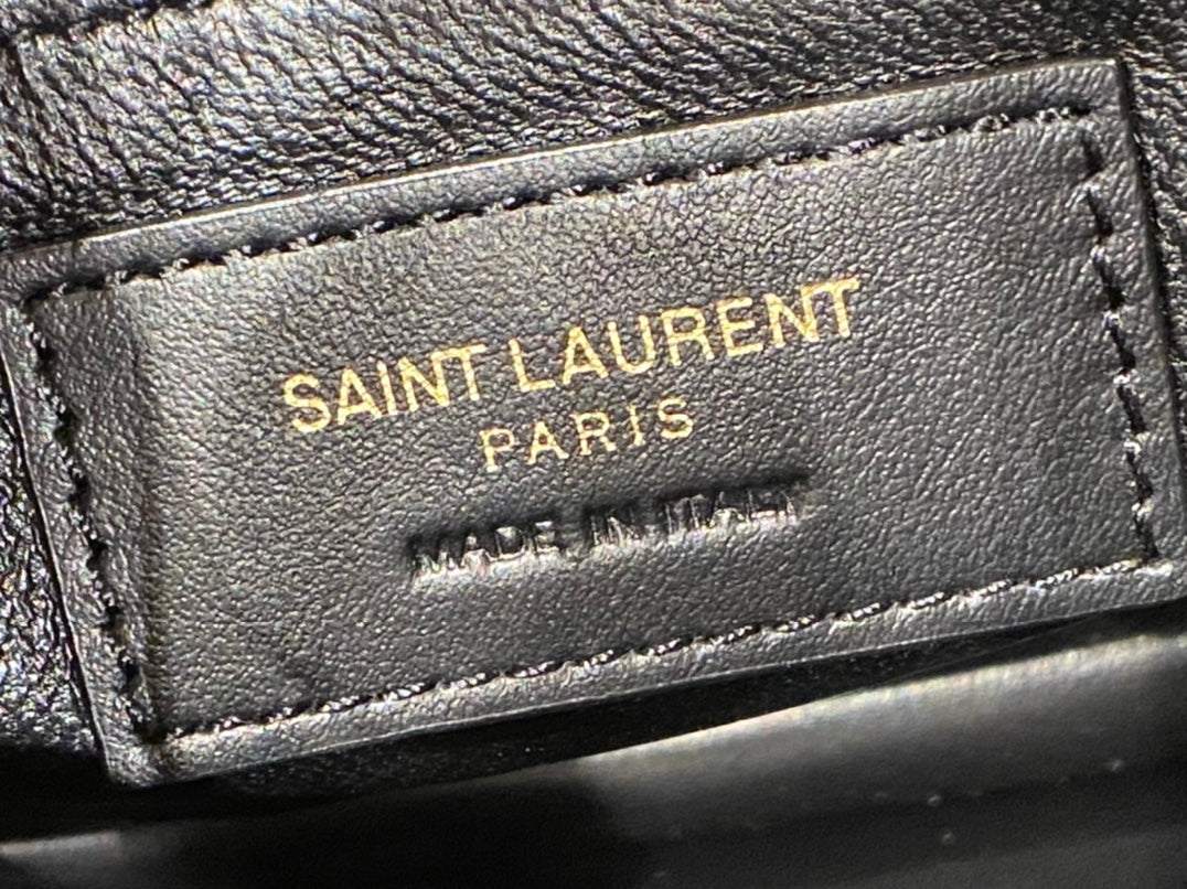 YSL 23