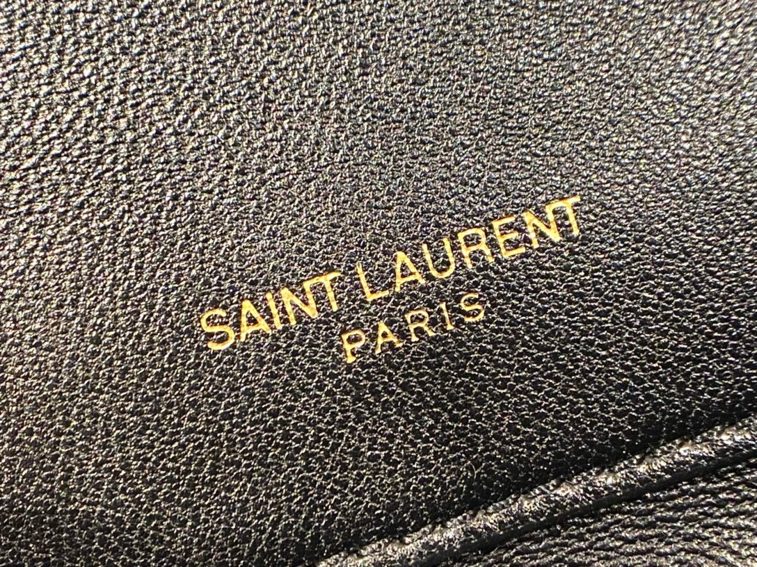 YSL 23