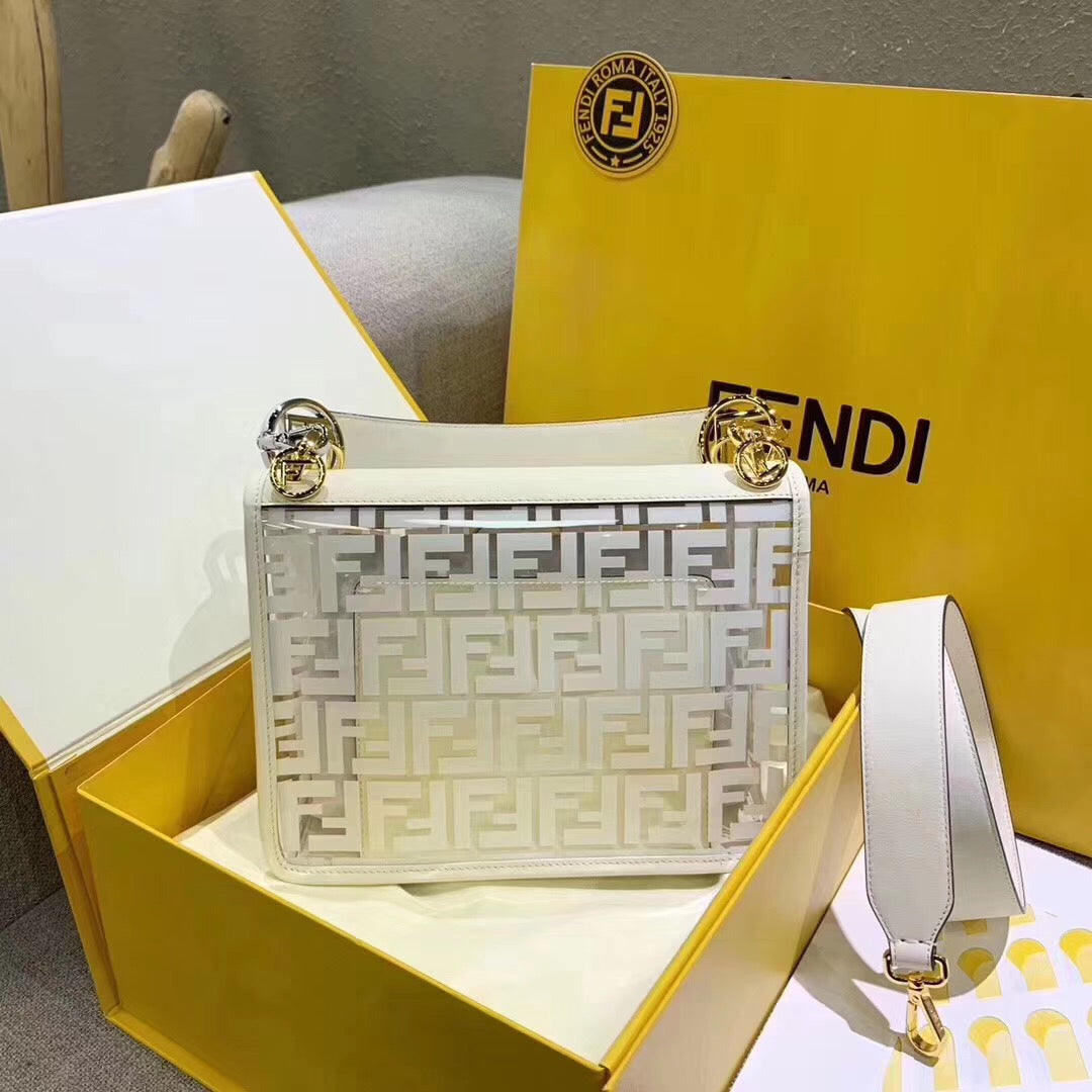 Fendi 32