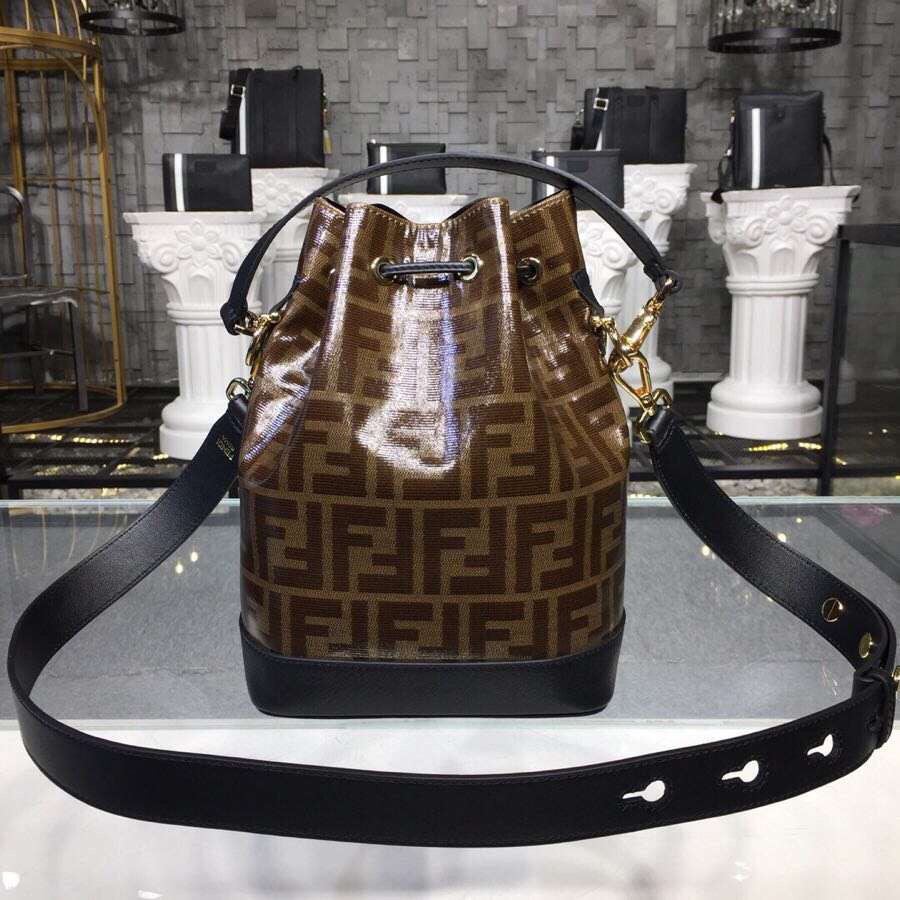 Fendi 15